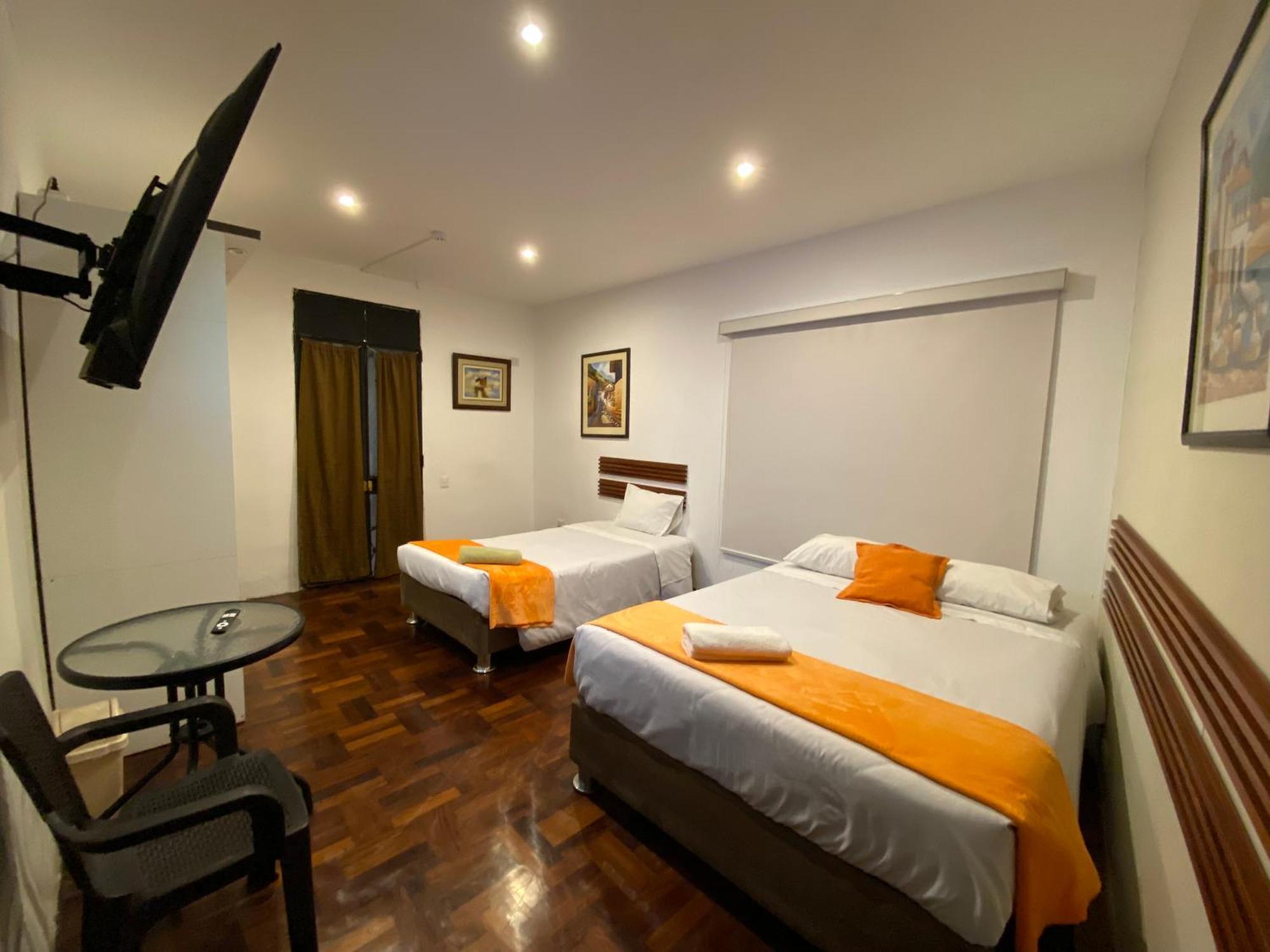 Posada Miraflores Lima Bagian luar foto